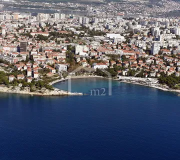 Poslovna Zgrada - Ured Na 1. Katu - Split