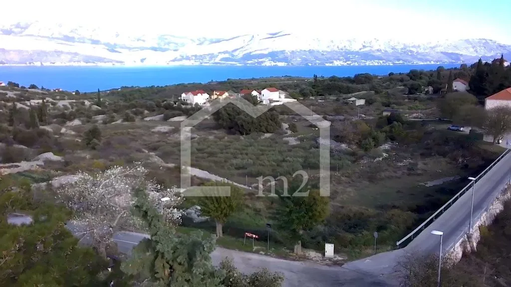 Građevinsko zemljište - ŠKRIP, Brač - cover