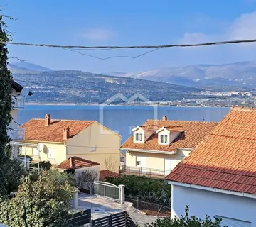 SAMOSTOJEĆA KUĆA POGLED I BLIZINA MORA - cover