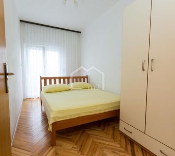 APARTMANSKA KUĆA OKRUG DONJI - cover