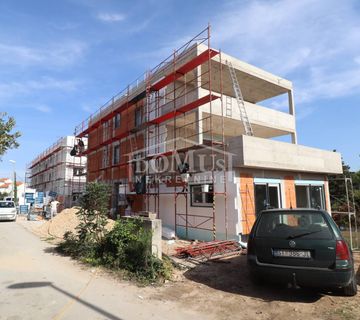 Vodice novogradnja 2-soban komforan apartmana ukupne korisne površine 135,71 m2, 1 kat - cover