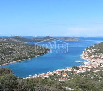 Kaprije otok, zemljište 3.284m2 u ugostiteljsko turističkoj zoni - cover