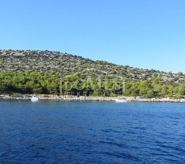 Otok Zmajan, poljoprivredno zemljište 6.632 m2 - cover