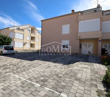 Vodice, apartman 51,63m2, 1-soban, namješten, dvorište, roštilj, ostava - cover