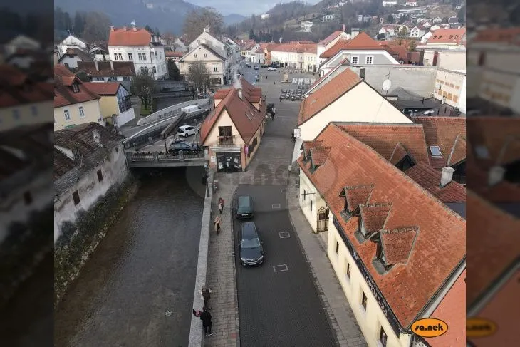 Uredski prostor za najam u centru Samobora - cover
