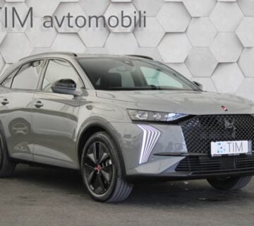 DS Automobiles DS7 E-TENSE Hybrid 300KM 4x4 EAT8 Performance Line+ - cover