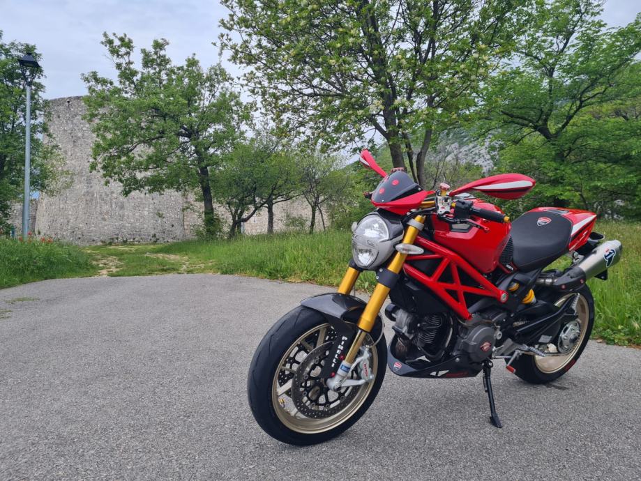 ducati-monster-1100s-slika-218780947