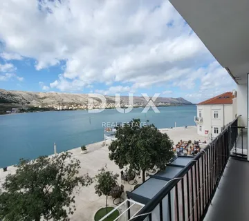OTOK PAG, GRAD PAG - Stan na Rivi, prvi red do mora