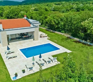 ISTRA, LABIN - Elegantna novogradnja s bazenom