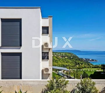 ISTRA, LABIN - Atraktivan stan s pogledom na more