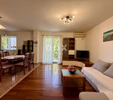Crikvenica, blizina centra, stan, 46 m2, velika terasa 9 m2, novija gradnja