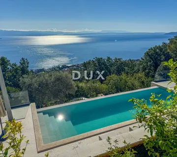 OPATIJA, LOVRAN - stan s panoramskim pogledom na more, terasom i zajedničkim bazenom - Dobreć, Opatija