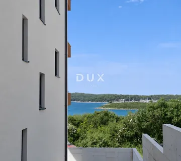 ISTRA, MEDULIN - Novogradnja, useljivo, dvorište 140m2 s pogledom na more