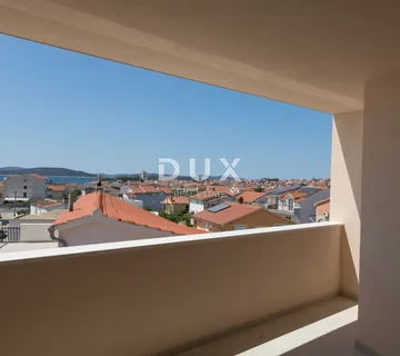 Vodice, trosobni penthouse, 111,47 m², novogradnja
