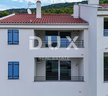 OTOK CRES, CRES - Stan 3S+DB, parking, pogled na more