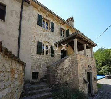 ISTRA, GRAČIŠĆE - Istarska kamena kuća s bazenom i potpunom privatnošću