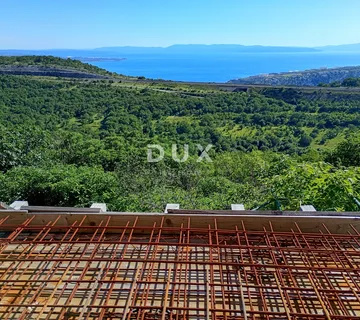 RIJEKA, PRAPUTNJAK - Prodaja starina za adaptaciju na 442 m2 - Praputnjak, Bakar