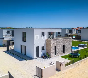 ISTRA, BRTONIGLA - Elegantna vila savršena kombinacija luksuza i mira