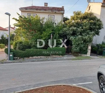 ISTRA, POREČ - Prizemna etaža kuće za adaptaciju 1km od mora