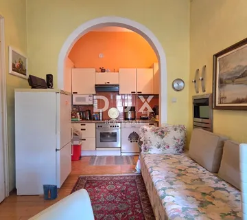 RIJEKA, POTOK - Ugodan gradski stan s visokim stropovima i potencijalom, 2SDB, 75m2