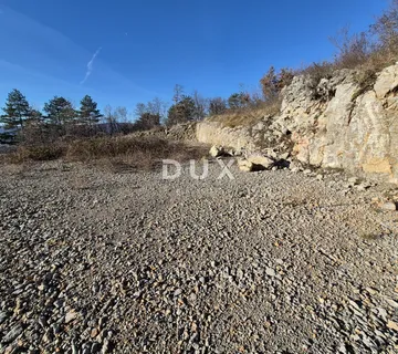 KLANA, ŠKALNICA - Građevinsko zemljište na prelijepoj lokaciji, snižena cijena, prilika! - Škalnica, Klana