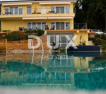 OPATIJA, LOVRAN - villa 387m2 s panoramskim pogledom na more i bazenom + okoliš 1200m2 - Liganj, Lovran
