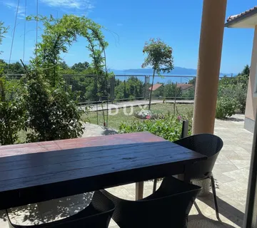 Opatija, Ičići, Poljane, vila s 5 stanova, pogled na more - Poljane, Opatija