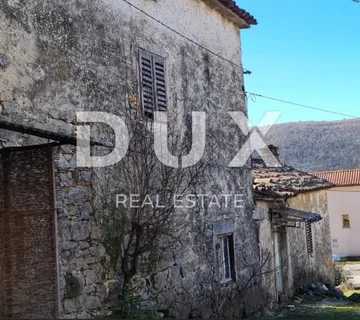 ISTRA,LANIŠĆE - Kuća za adaptaciju