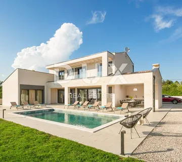 ISTRA,LABIN - Luksuzna vila s bazenom, wellnessom i teniskim terenom