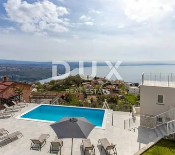 OPATIJA, BREGI - stan u prizemlju 153m2, DB+3S s panoramskim pogledom na more i bazenom - Bregi, Matulji