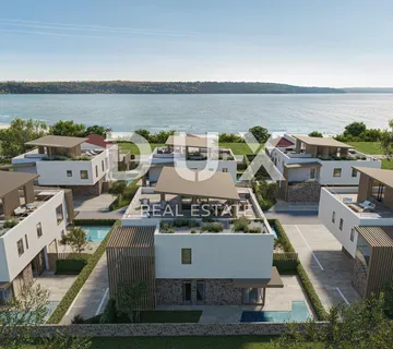 NOVIGRAD - Dvojna kuća u novom kompleksu od 9 zgrada sa sveukupno 24 stana i 6 dvojnih kuća, s pogledom 200m od mora!