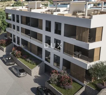 DALMACIJA, ČIOVO – Stan s lođom i pogledom na more - Žedno, Trogir