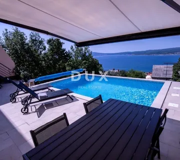 CRIKVENICA - Luksuzna vila s 4 stambene jedinice, bazenom i pogledom na more