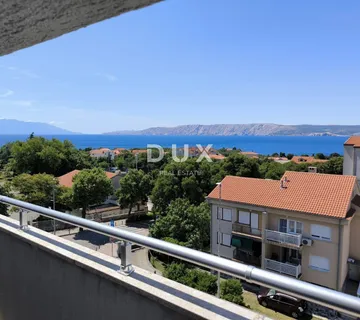 NOVI VINODOLSKI - Odličan stan u centru Novog Vinodolskog s pogledom na more