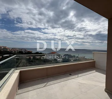 OTOK PAG, MANDRE - penthouse s krovnom terasom i fenomenalnim pogledom na more - Mandre, Kolan