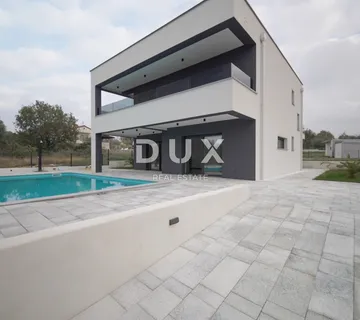 ISTRA,KAŠTEL - Moderna novogradnja s pogledom na more - Kaštel, Buje