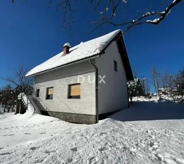 SABORSKO - Useljiva kuća s prostranom okućnicom 1.369 m² u blizini Plitvičkih jezera!