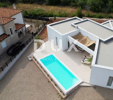 OTOK KRK, LINARDIĆI - Luksuzna moderna prizemnica s bazenom i pogledom na more - Linardići, Krk