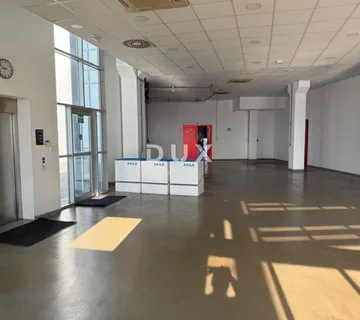 SAMOBOR - Poslovni prostor 350 m² top lokacija