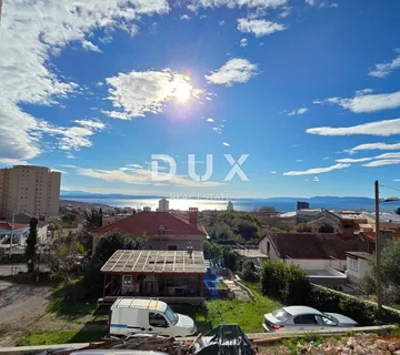 RIJEKA, SUŠAK - Kuća s pogledom na more u fazi adaptacije, 160m2