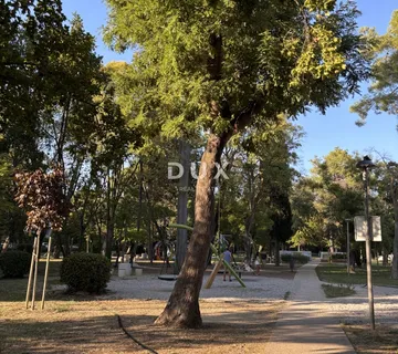 Zadar, Vruljica, 1-sobni stan, 48,52 m2, potkrovlje, pogled