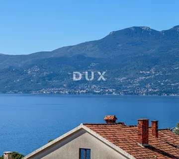 RIJEKA, KANTRIDA – stan od 136m2 u luksuznoj novogradnji samo 250 metara od mora s garažom i panoramskim pogledom na more