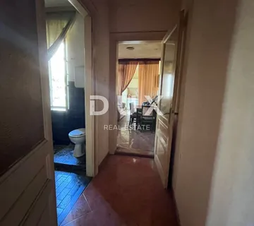 RIJEKA, BELVEDER - Stan za adaptaciju