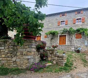 ISTRA, OPRTALJ - Kamena kuća s panoramskim pogledom