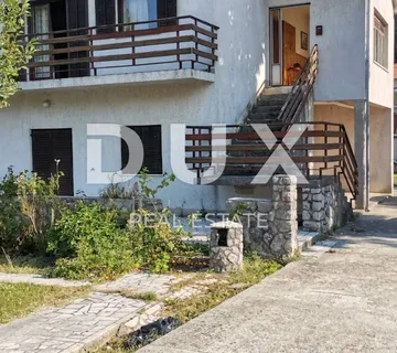 GROBNIK, PODHUM -samostojeća kuća na traženoj lokaciji - Podhum, Jelenje