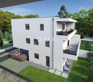 DALMACIJA, KAŠTELA - Poslovni prostor 53,53 m² s vrtom 76 m² - Kaštel Stari, Kaštela