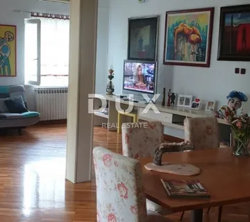 ISTRA, PULA - Dvoetažni stan u centru 155 m2