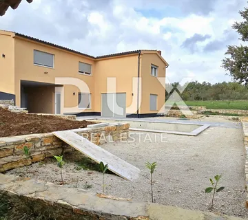 ISTRA, SVETVINČENAT - Novoizgrađena kuća na osami