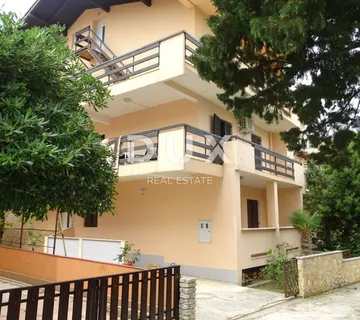 OTOK PAG, PAG, BOŠANA - apartmanska kuća u blizini mora - Bošana, Pag