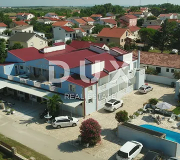 ZADAR, SABUNIKE - Hotel 200 metara od mora! Uhodan posao! Prilika za investiciju! - Sabunike, Privlaka